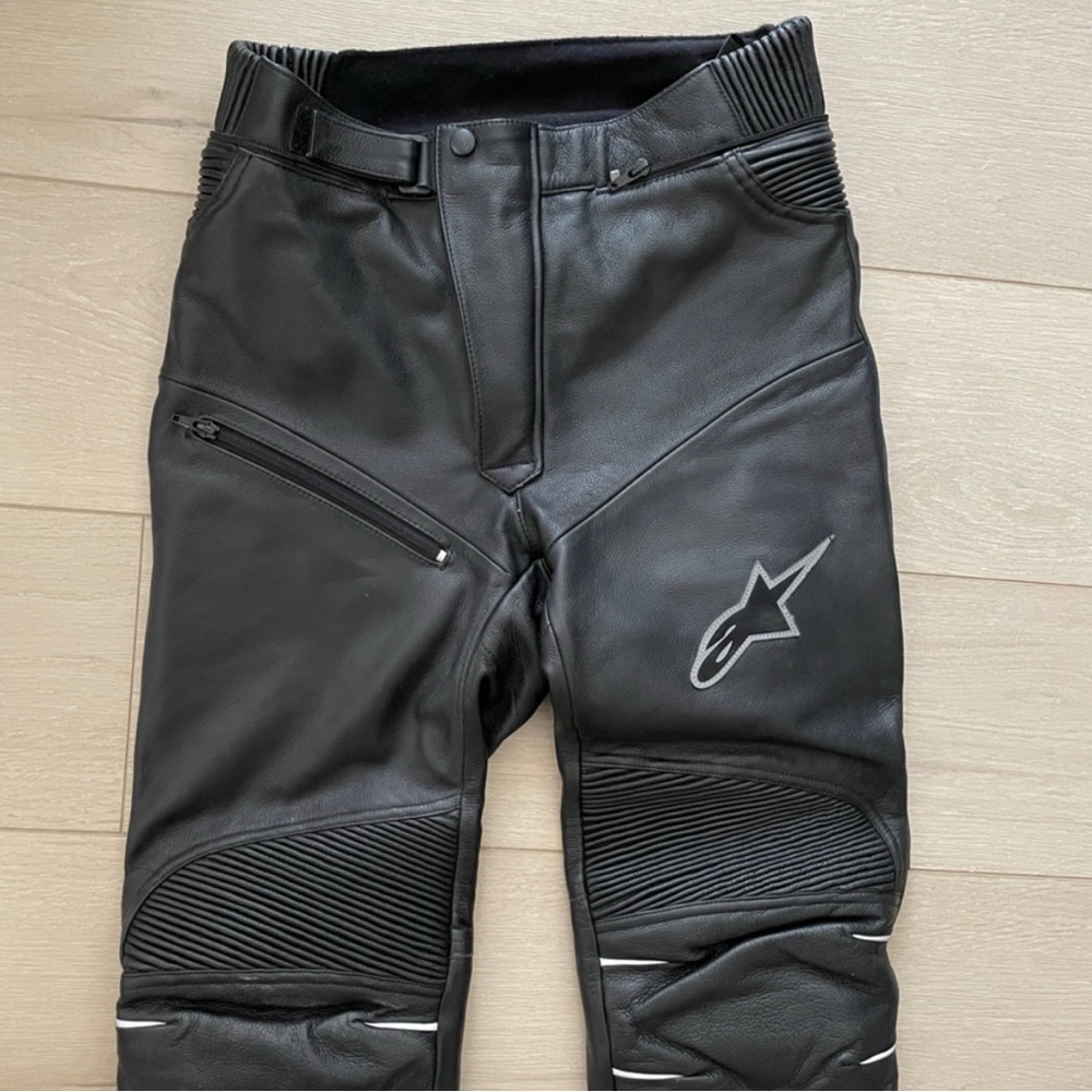 Alpinestars Black Leather Motorcycle Pants with Knee Armors
